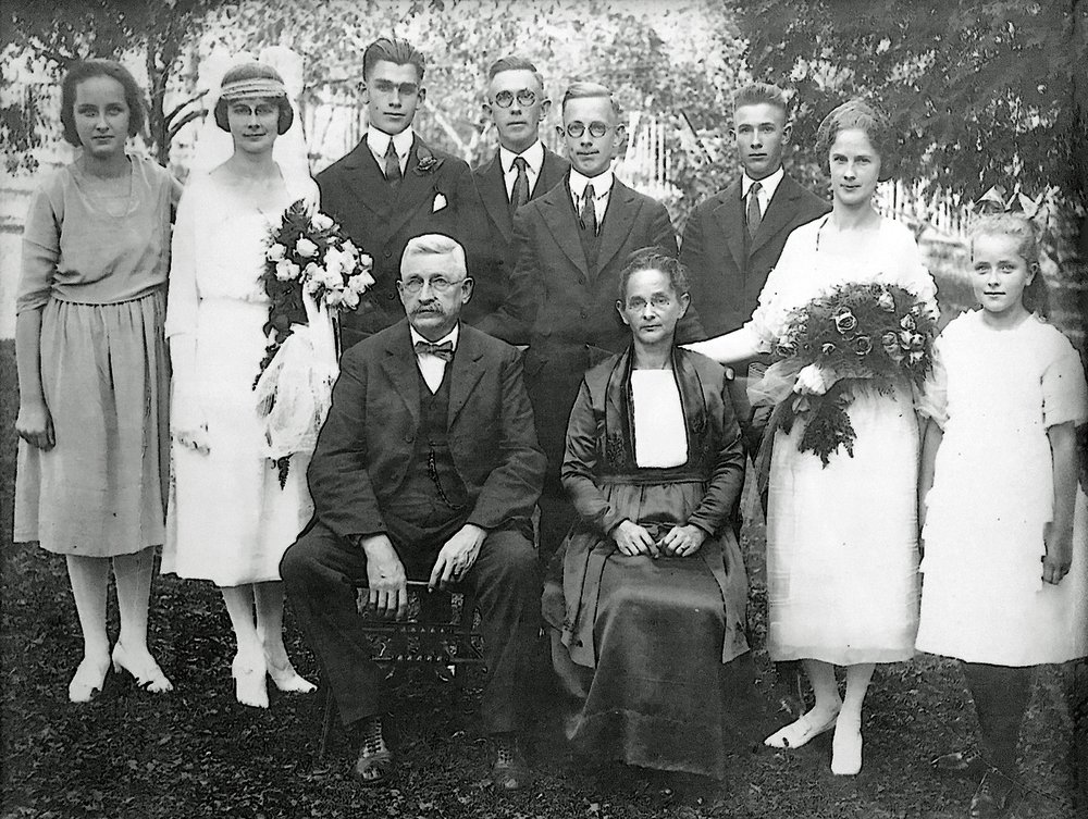 Strand family